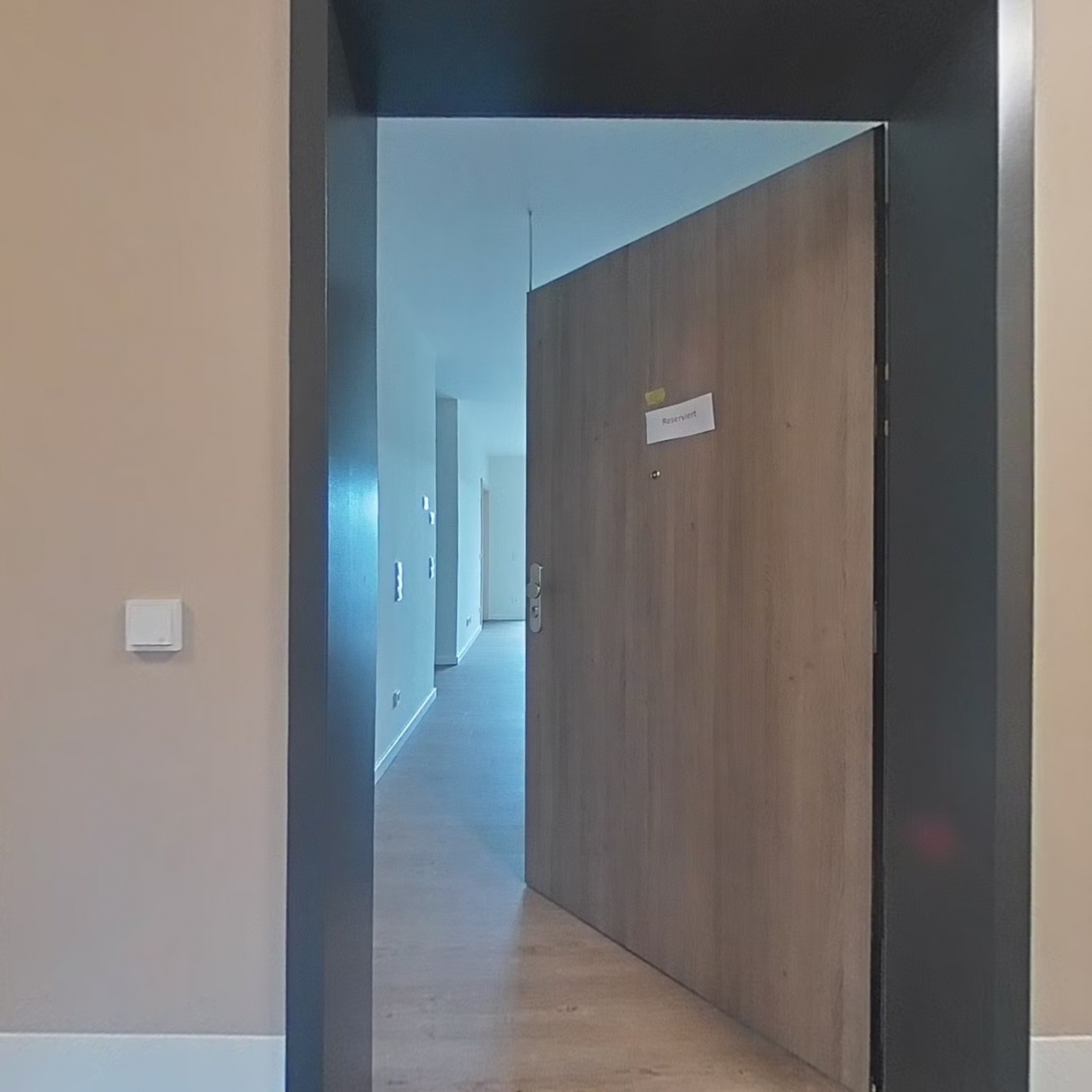 opening-bg-image